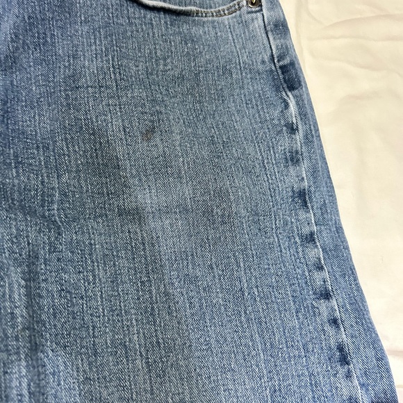 Wrangler Advanced Comfort 36x32 - Picture 3 of 11